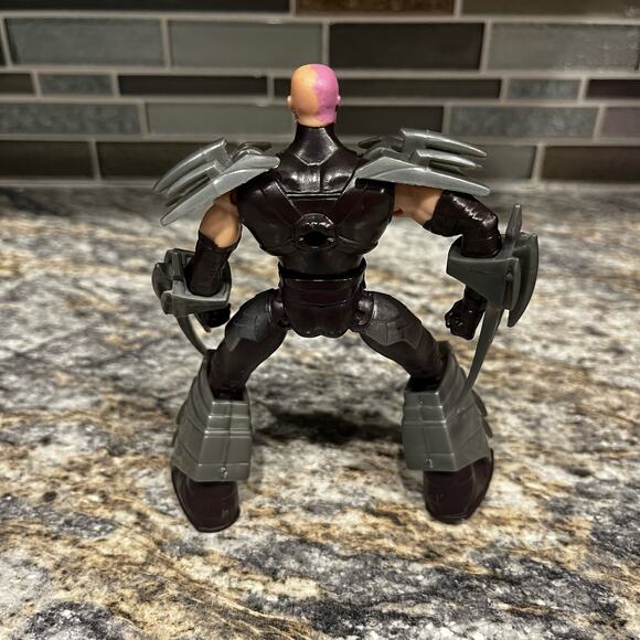 Playmates 2013 Teenage Mutant Ninja Turtles SHREDDER Figure - Picture 3 of 5